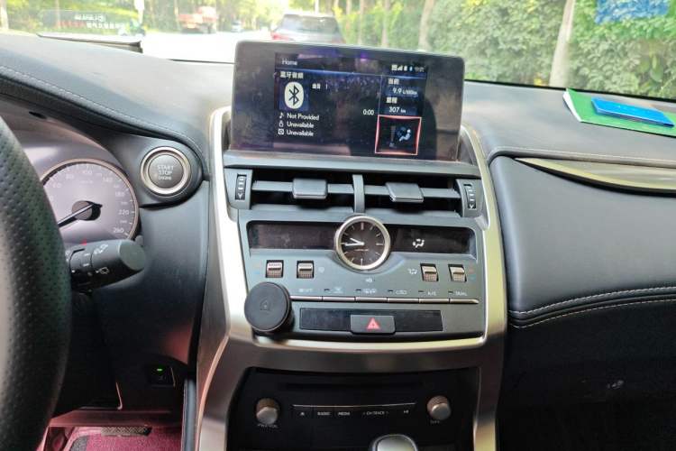 Used Lexus NX 2020 200 Front-Wheel Drive Freeline Edition China VI Standard Audio And AC Panel