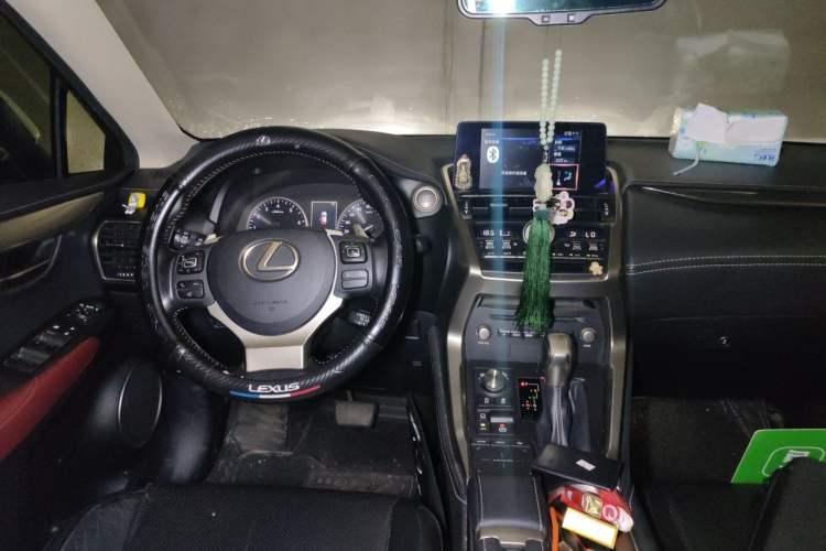 Used Lexus NX 2020 200 Front-Wheel Drive Freeline Edition China VI Standard Audio And AC Panel