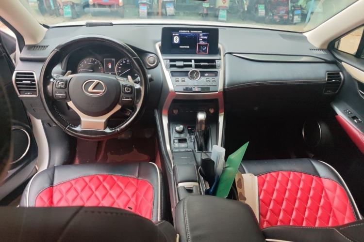 Used Lexus NX 2020 200 Front-Wheel Drive Freeline Edition China VI Standard Center Console