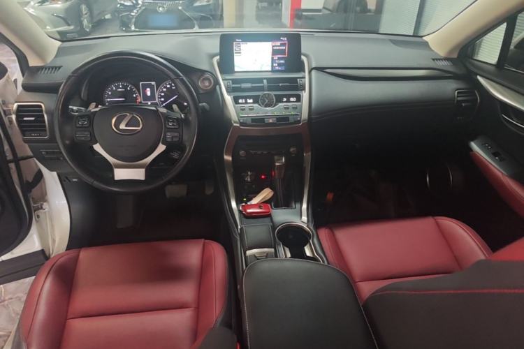 Used Lexus NX 2020 200 All-Wheel Drive Fēngshàng Version China VI Standard Center Console