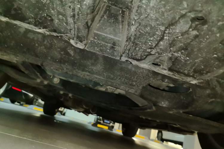 Used Lexus NX 2020 200 All-Wheel Drive Fēngshàng Version China VI Standard Chassis Front