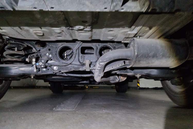 Used Lexus NX 2020 200 Front-Wheel Drive Vmotion Edition China VI Standard Chassis Rear
