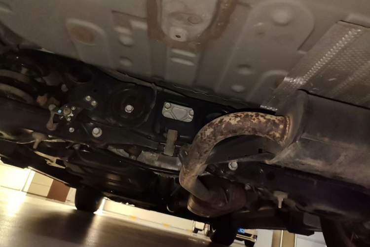 Used Lexus NX 2020 200 All-Wheel Drive Fēngshàng Version China VI Standard Chassis Rear