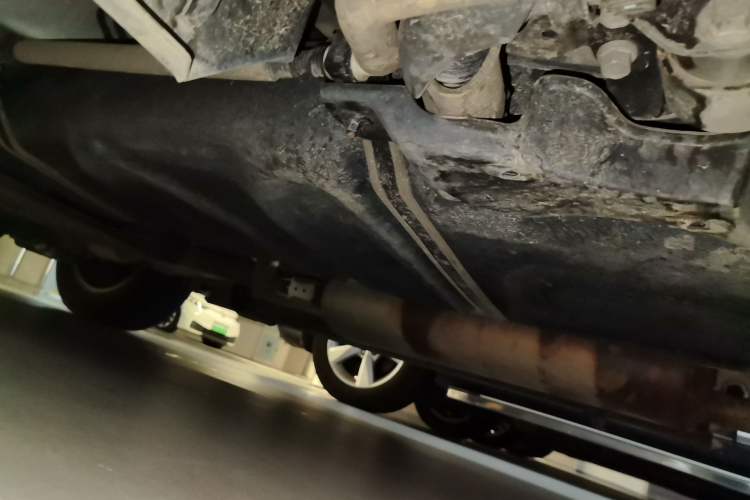 Used Lexus NX 2020 200 All-Wheel Drive Fēngshàng Version China VI Standard Chassis Rear Left