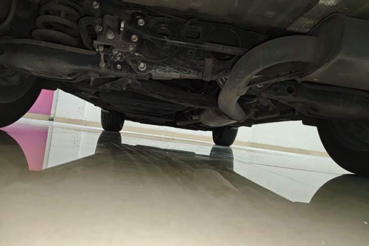 Used Lexus NX 2020 300h Front-Drive Fēngyuè Version China VI Standard Chassis Rear