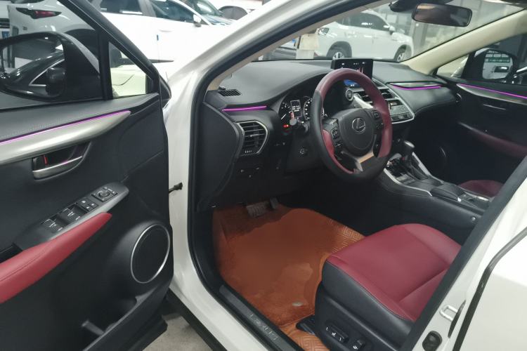 Used Lexus NX 2020 200 All-Wheel Drive Fēngshàng Version China VI Standard Driver Seat