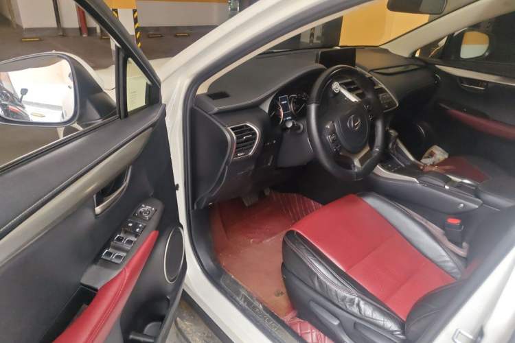 Used Lexus NX 2020 200 Front-Wheel Drive Freeline Edition China VI Standard Driver Seat