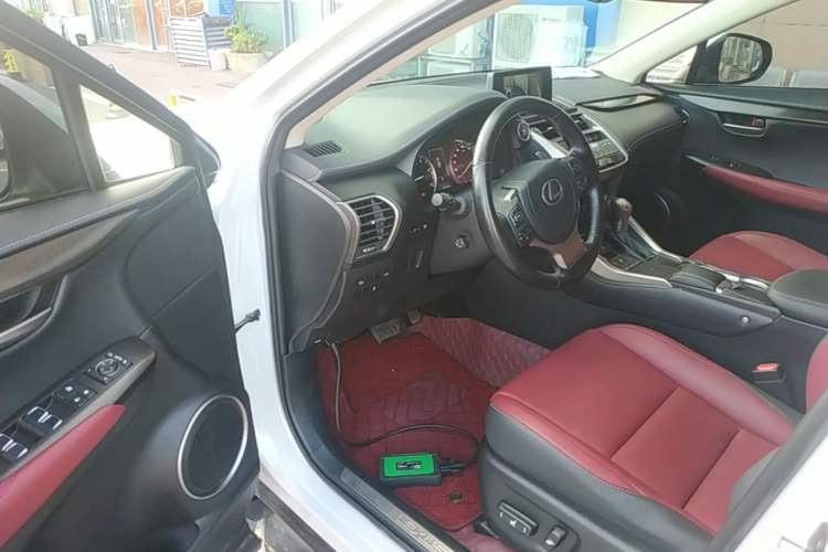 Used Lexus NX 2020 200 All-Wheel Drive Fēngshàng Version China VI Standard Driver Seat