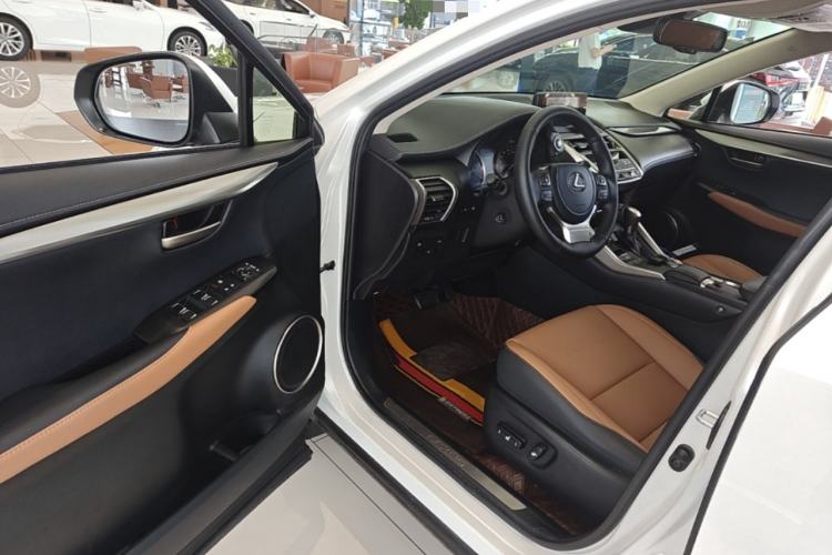 Used Lexus NX 2020 200 All-Wheel Drive Fēngshàng Version China VI Standard Driver Seat