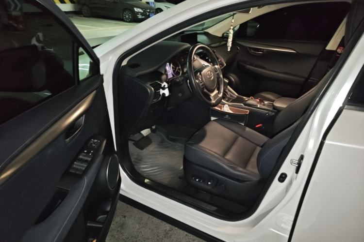 Used Lexus NX 2020 300h Front-Drive FENGSHANG Version China VI Standard Driver Seat