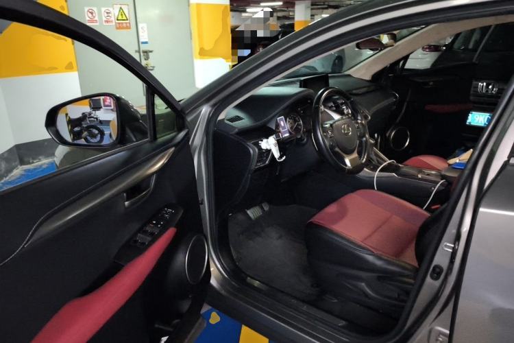 Used Lexus NX 2020 200 Front-Wheel Drive Freeline Edition China VI Standard Driver Seat