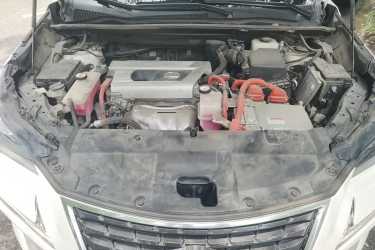 Used Lexus NX 2020 300h Front-Drive FENGSHANG Version China VI Standard Engine Bay