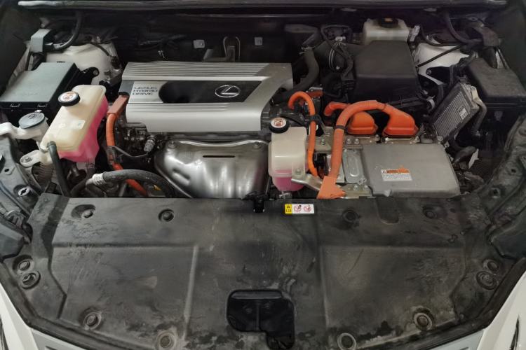 Used Lexus NX 2020 300h Front-Drive FENGSHANG Version China VI Standard Engine Bay
