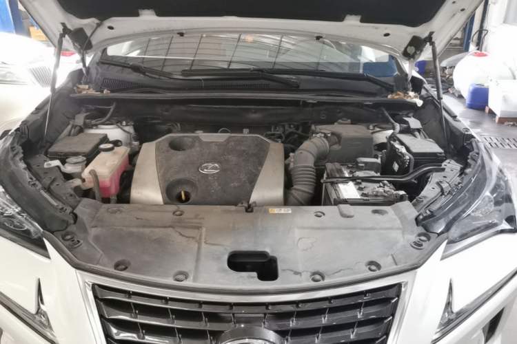Used Lexus NX 2020 200 Front-Wheel Drive Freeline Edition China VI Standard Engine Bay