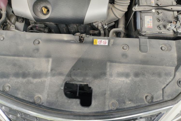 Used Lexus NX 2020 200 All-Wheel Drive Fēngshàng Version China VI Standard Engine Bay