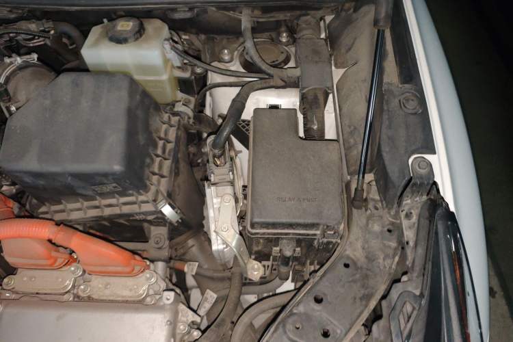 Used Lexus NX 2020 300h Front-Drive FENGSHANG Version China V Standard Engine Bay Left