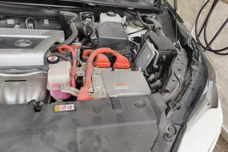 Used Lexus NX 2020 300h Front-Drive FENGSHANG Version China VI Standard Engine Bay Left