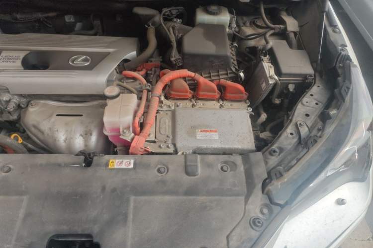 Used Lexus NX 2020 300h All-Wheel Drive FENGZHI Version China VI Standard Engine Bay Left