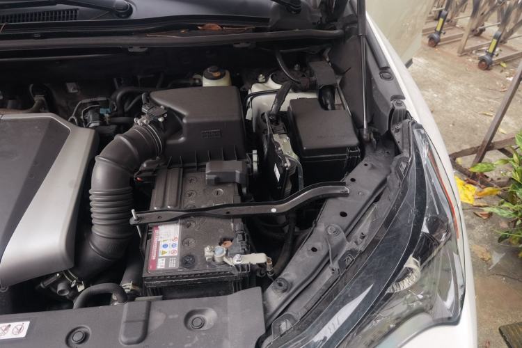 Used Lexus NX 2020 200 Front-Wheel Drive Vmotion Edition China VI Standard Engine Bay Left