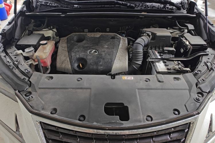 Used Lexus NX 2020 200 All-Wheel Drive Fēngshàng Version China VI Standard Engine Bay