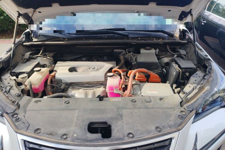 Used Lexus NX 2020 300h Front-Drive FENGSHANG Version China VI Standard Engine Bay