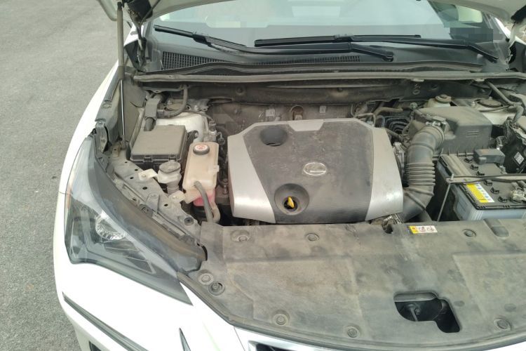 Used Lexus NX 2020 200 Front-Wheel Drive Freeline Edition China VI Standard Engine Bay Right