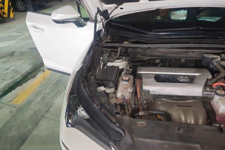 Used Lexus NX 2020 300h Front-Drive FENGSHANG Version China VI Standard Engine Bay Right