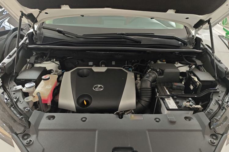 Used Lexus NX 2020 200 All-Wheel Drive Fēngshàng Version China VI Standard Engine Bay