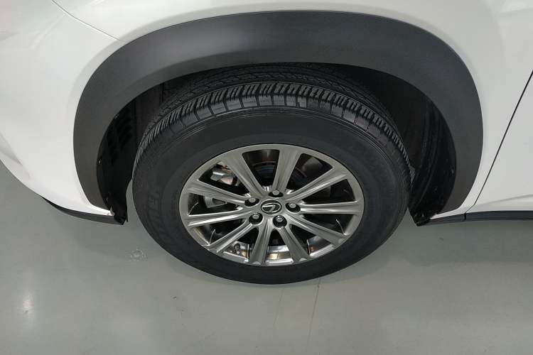 Used Lexus NX 2020 300h Front-Drive FENGSHANG Version China VI Standard Exterior 10