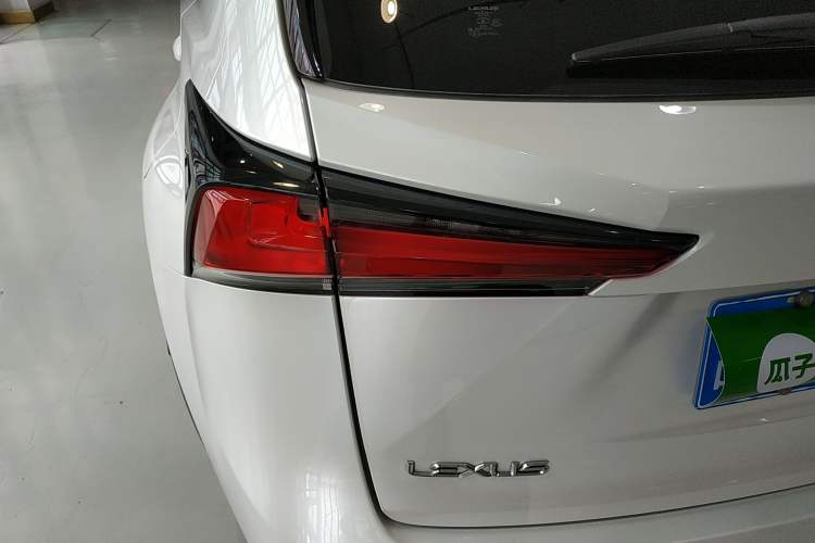 Used Lexus NX 2020 300h Front-Drive FENGSHANG Version China VI Standard Exterior 12
