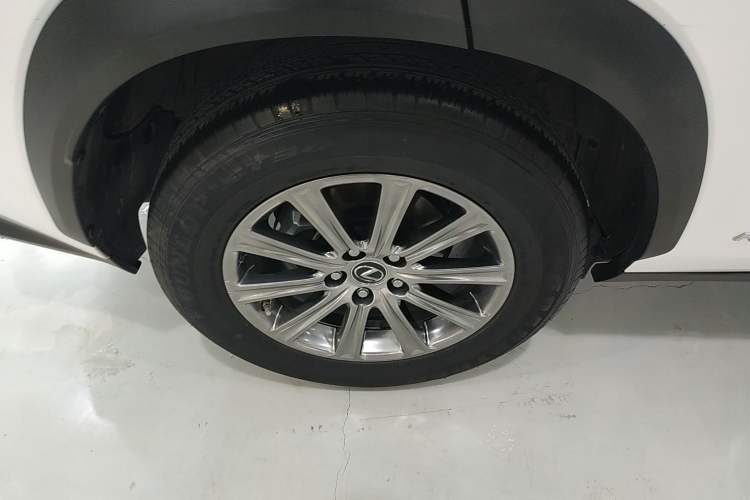 Used Lexus NX 2020 300h Front-Drive FENGSHANG Version China VI Standard Exterior 13