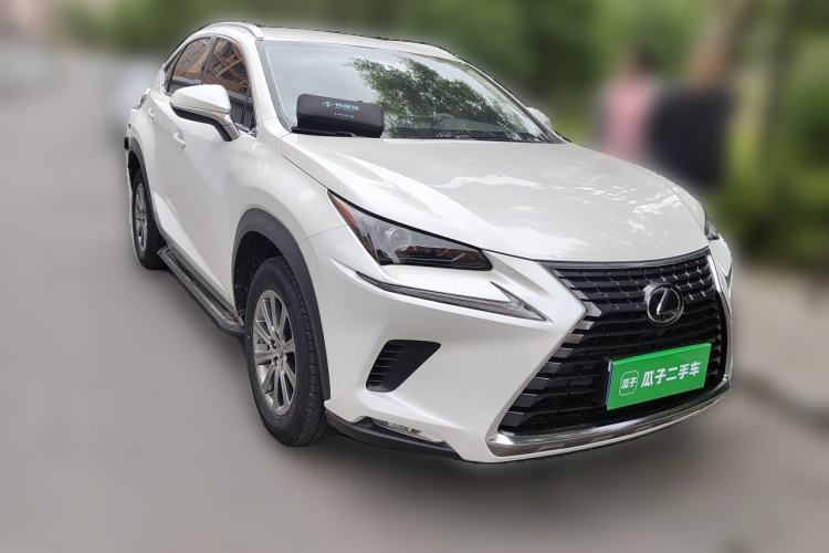 Used Lexus NX 2020 200 Front-Wheel Drive Vmotion Edition China VI Standard Exterior 2