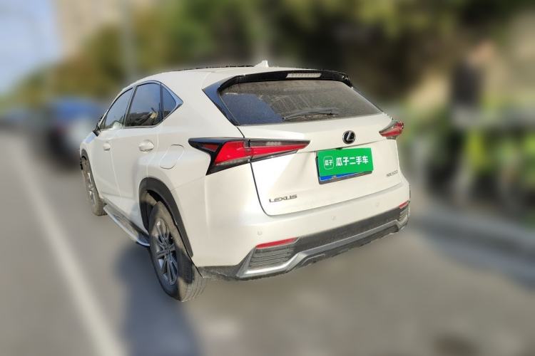 Used Lexus NX 2020 200 Front-Wheel Drive Vmotion Edition China VI Standard Exterior 3