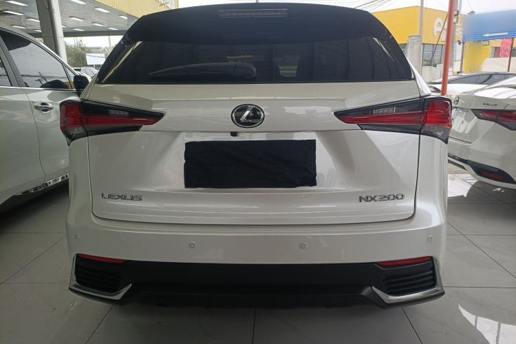 Used Lexus NX 2020 200 Front-Wheel Drive Vmotion Edition China VI Standard Exterior 4