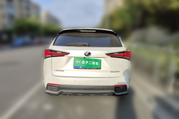 Used Lexus NX 2020 200 Front-Wheel Drive Vmotion Edition China VI Standard Exterior 4