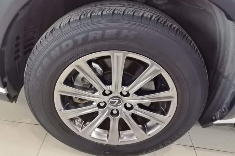 Used Lexus NX 2020 200 Front-Wheel Drive Freeline Edition China VI Standard Exterior 4
