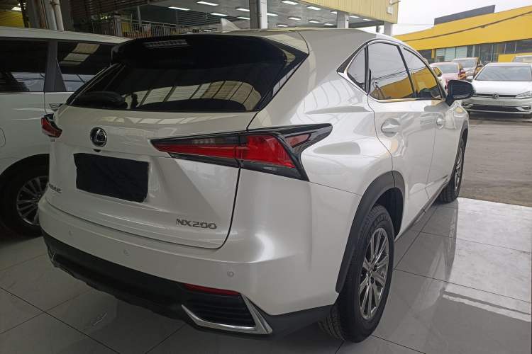 Used Lexus NX 2020 200 Front-Wheel Drive Vmotion Edition China VI Standard Exterior 5