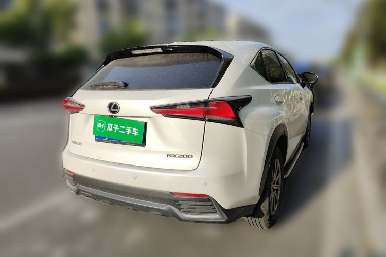 Used Lexus NX 2020 200 Front-Wheel Drive Vmotion Edition China VI Standard Exterior 5