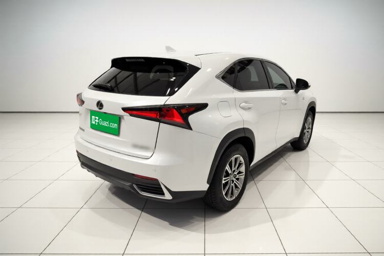 Used Lexus NX 2020 200 Front-Wheel Drive Vmotion Edition China VI Standard Exterior 5