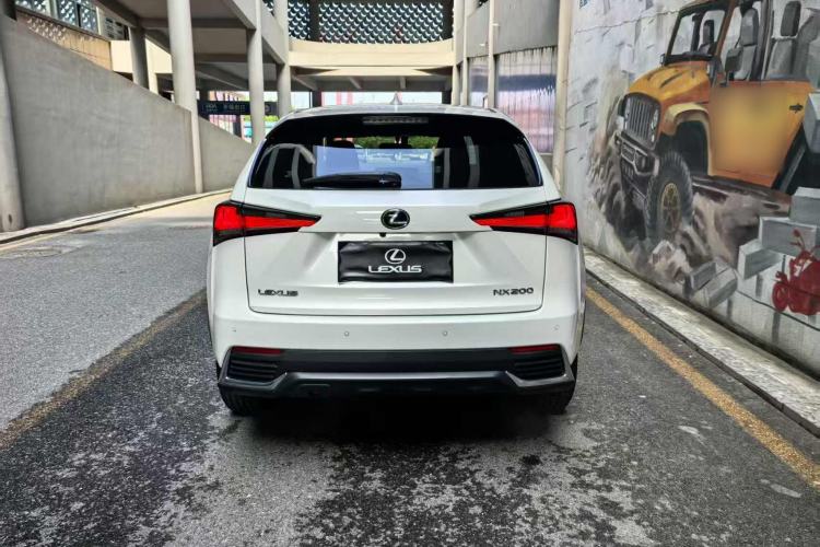 Used Lexus NX 2020 200 Front-Wheel Drive Vmotion Edition China VI Standard Exterior 7