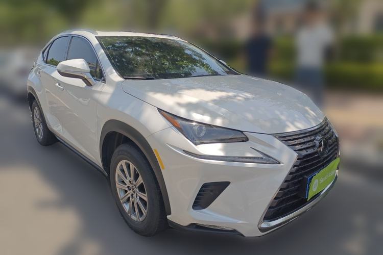 Used Lexus NX 2020 300h Front-Drive FENGSHANG Version China VI Standard Front Right 45 Deg