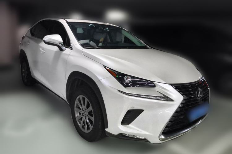 Used Lexus NX 2020 200 Front-Wheel Drive Freeline Edition China VI Standard Front Right 45 Deg