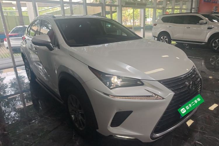 Used Lexus NX 2020 200 All-Wheel Drive Fēngshàng Version China VI Standard Front Right 45 Deg