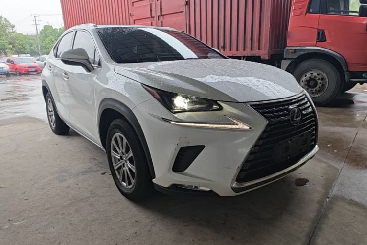 Used Lexus NX 2020 200 All-Wheel Drive Fēngshàng Version China VI Standard Front Right 45 Deg