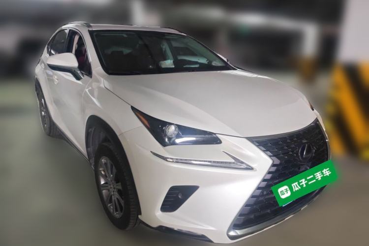 Used Lexus NX 2020 300h Front-Drive FENGSHANG Version China VI Standard Front Right 45 Deg