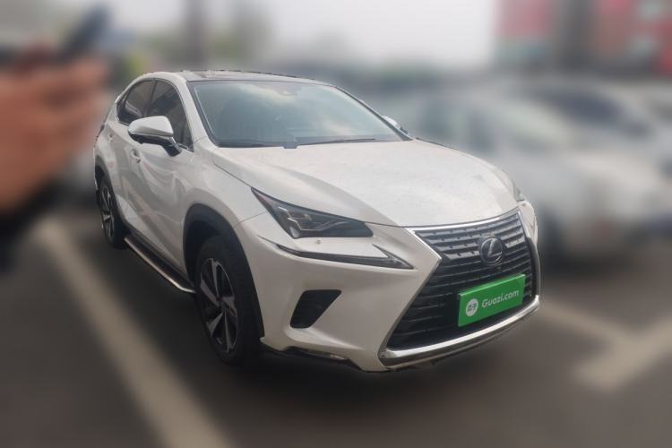 Used Lexus NX 2020 300h All-Wheel Drive FENGZHI Version China VI Standard Front Right 45 Deg