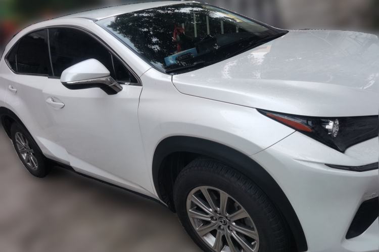 Used Lexus NX 2020 200 Front-Wheel Drive Vmotion Edition China VI Standard Front Right 45 Deg