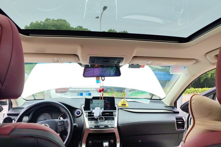 Used Lexus NX 2020 300h Front-Drive FENGSHANG Version China V Standard Headliner