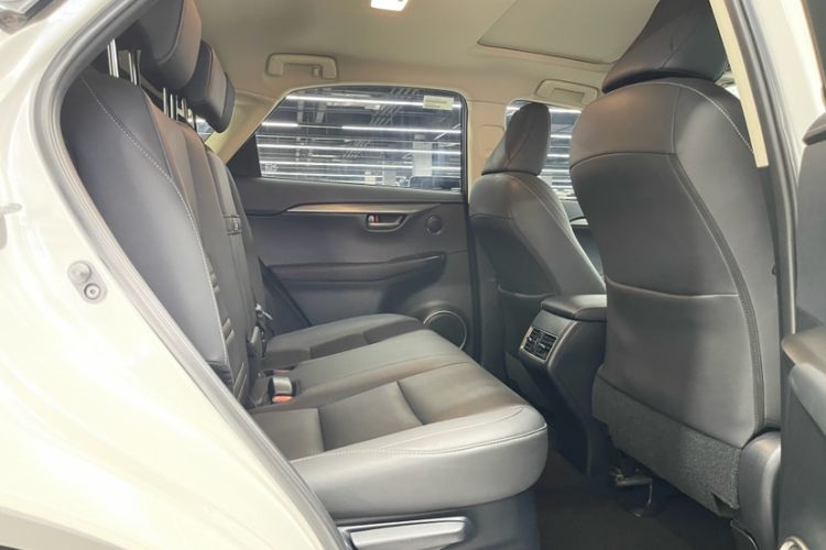 Used Lexus NX 2020 200 All-Wheel Drive Fēngshàng Version China VI Standard Interior 13
