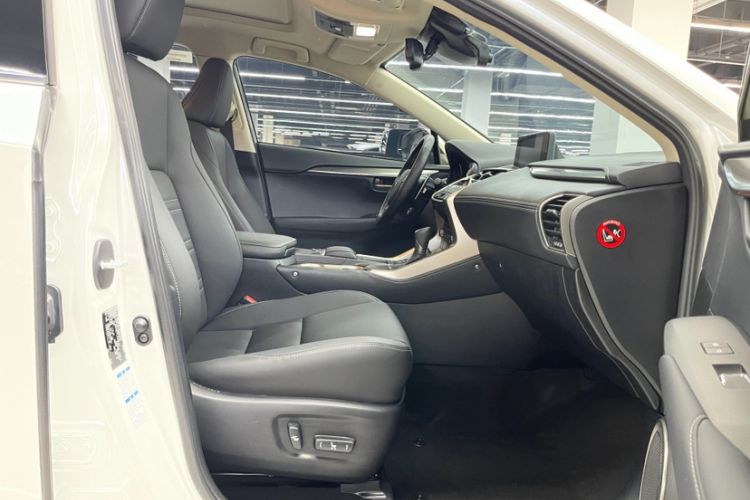 Used Lexus NX 2020 200 All-Wheel Drive Fēngshàng Version China VI Standard Interior 5